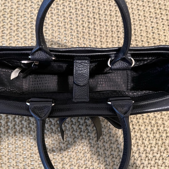 Purse - Picture 5 of 6